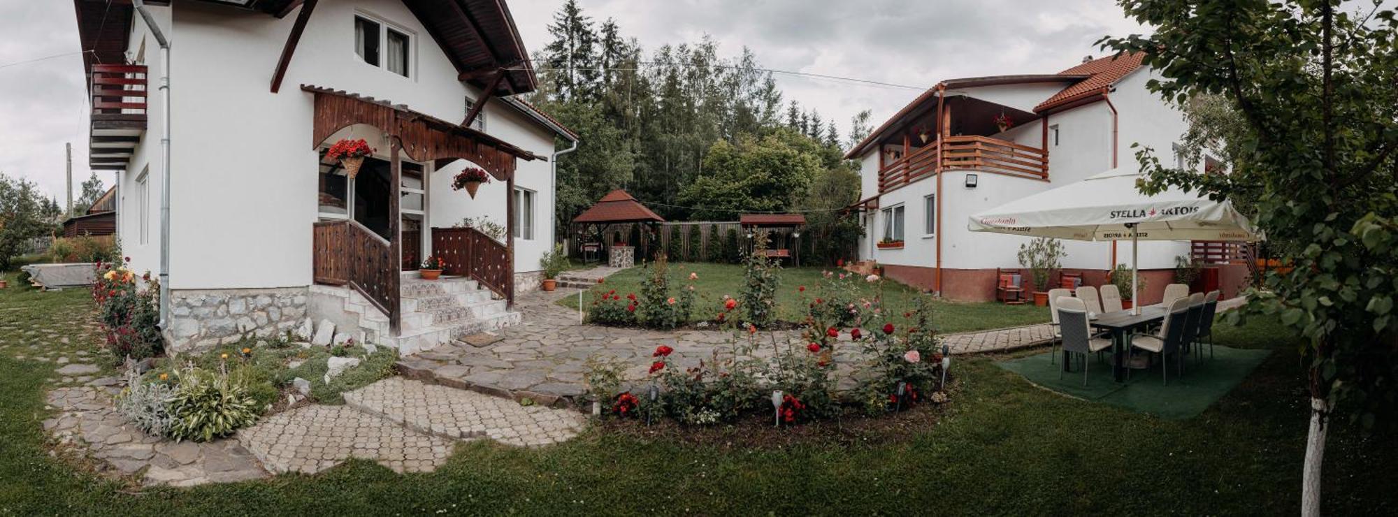 Kaffai Panzio Bed and Breakfast Izvoru Mureşului Esterno foto